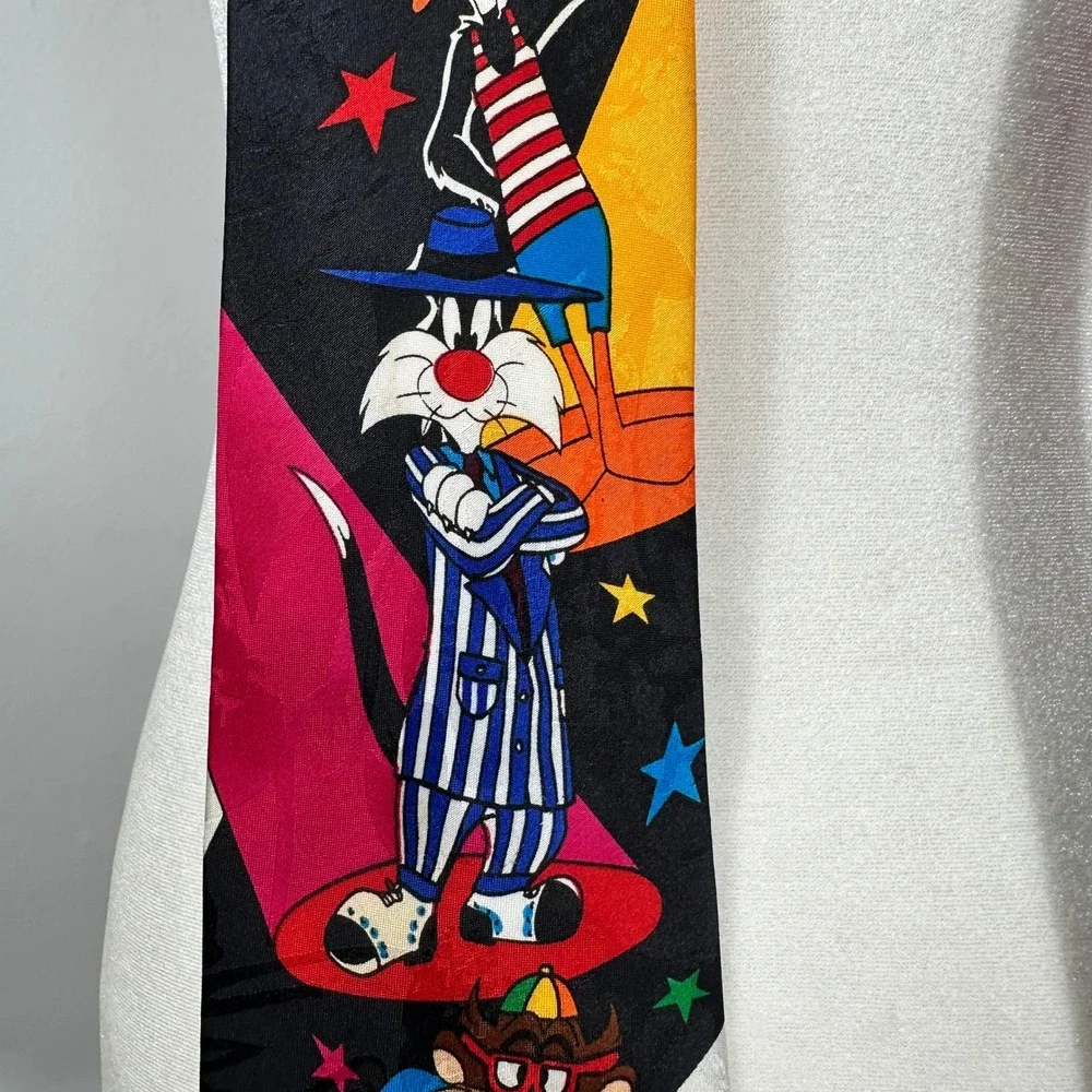 Vintage Looney Tunes Character Necktie Bugs Bunny Marvin Martian Taz Tie